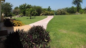 Property grounds - Apartment/ flat - BOUILLANTE (Bouillante)