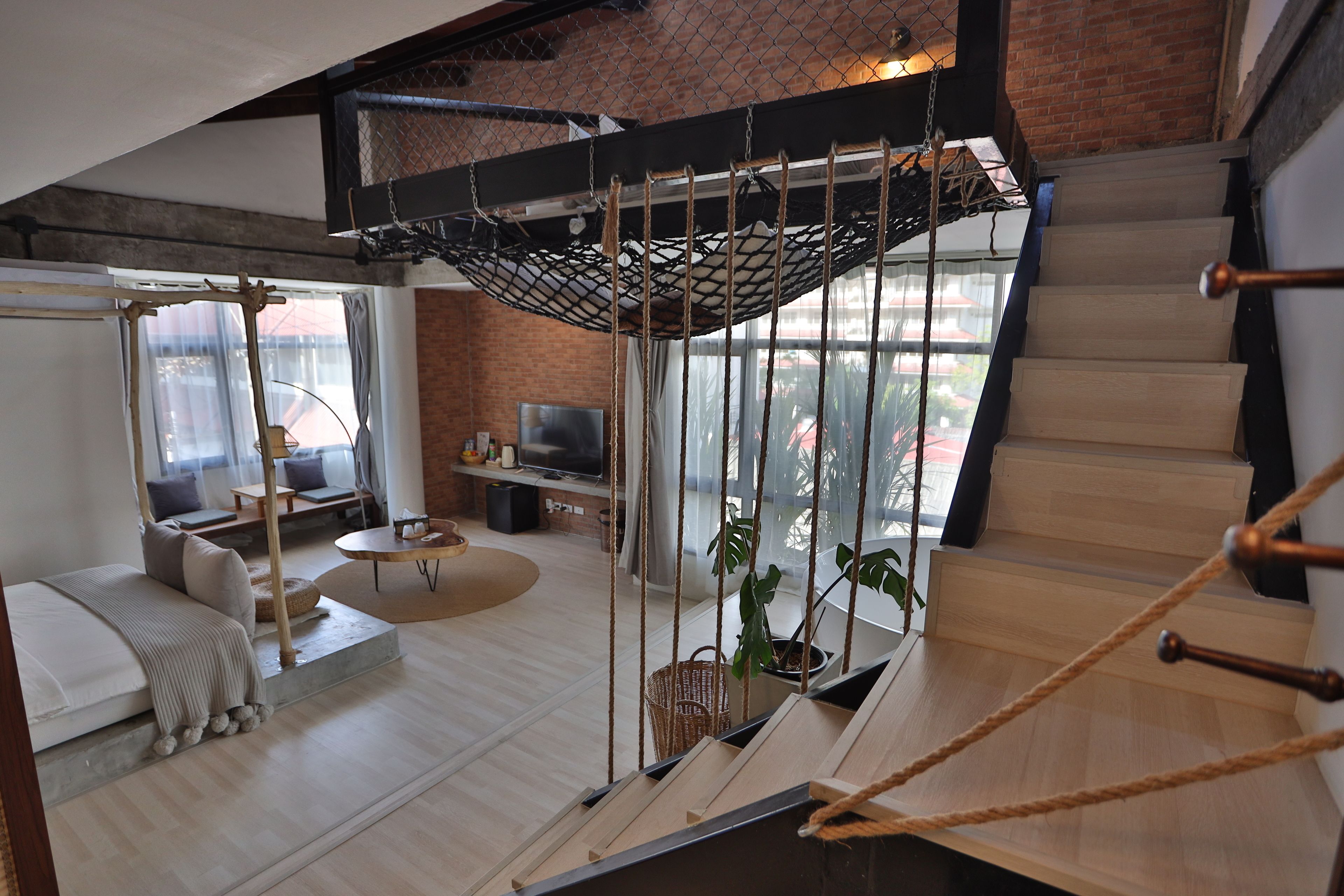 signature loft, 1 bedroom, non smoking, bathtub | 2 bedrooms, premium bedding, minibar, in-room safe