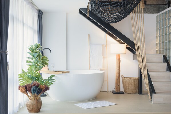 Signature Loft, 1 Bedroom, Non Smoking, Bathtub | Living area - YOLO Bangkok Boutique Hotel (Bangkok)