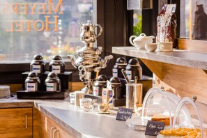 Gratis morgenmadsbuffet hver dag