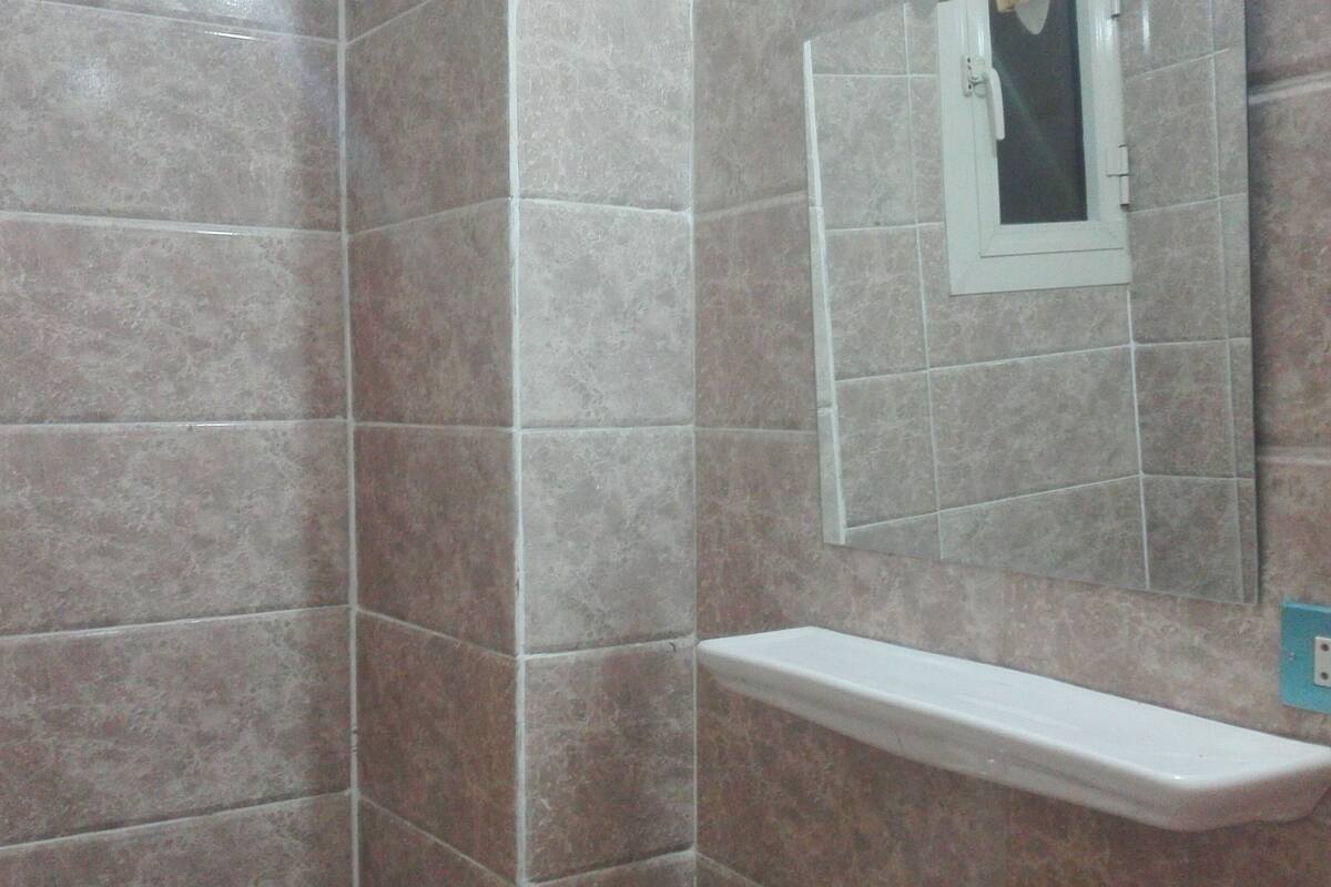 Triple Room | Bathroom | Shower, free toiletries, hair dryer (on request), towels