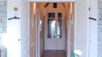 Loft (Chambre Loft) | Individually decorated, individually furnished, desk, free WiFi