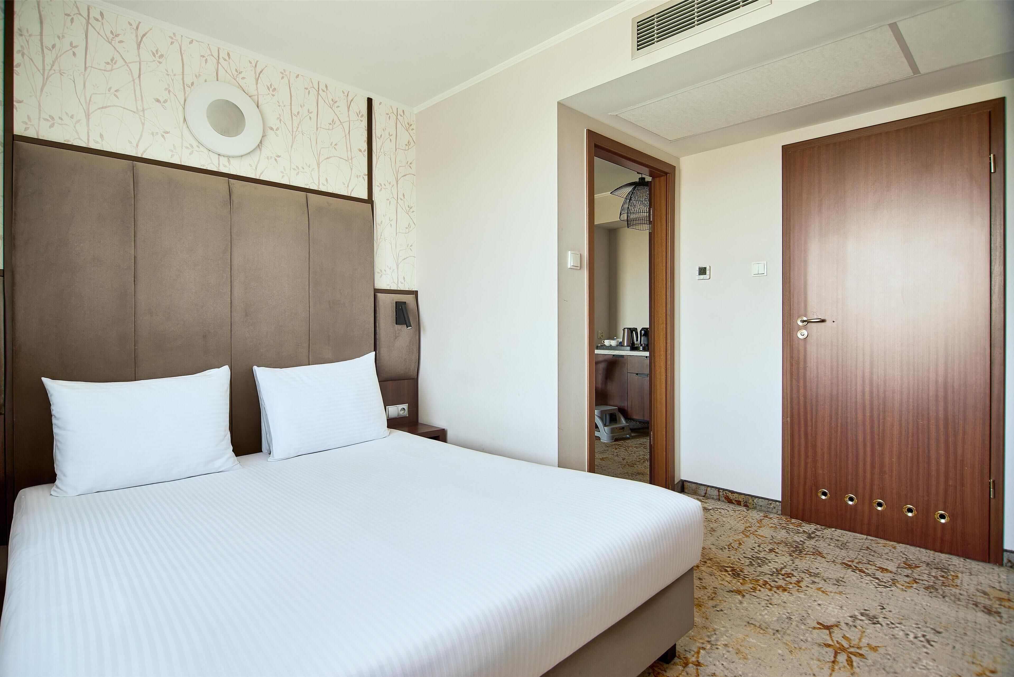 Photo - Metropolo by Golden Tulip Krakow