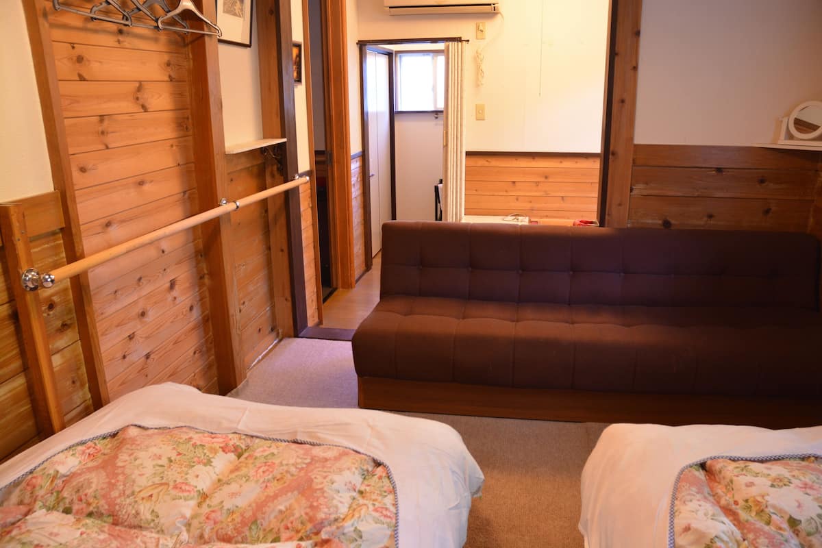 Twin Room with Private Bathroom and Sofa Bed