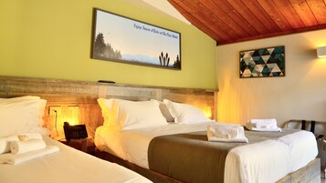 Basic Triple Room | Hypo-allergenic bedding, minibar, in-room safe, individually decorated