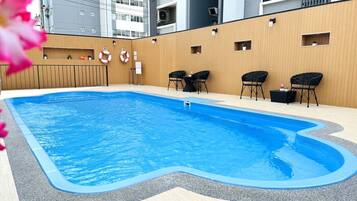 Outdoor pool, sun loungers