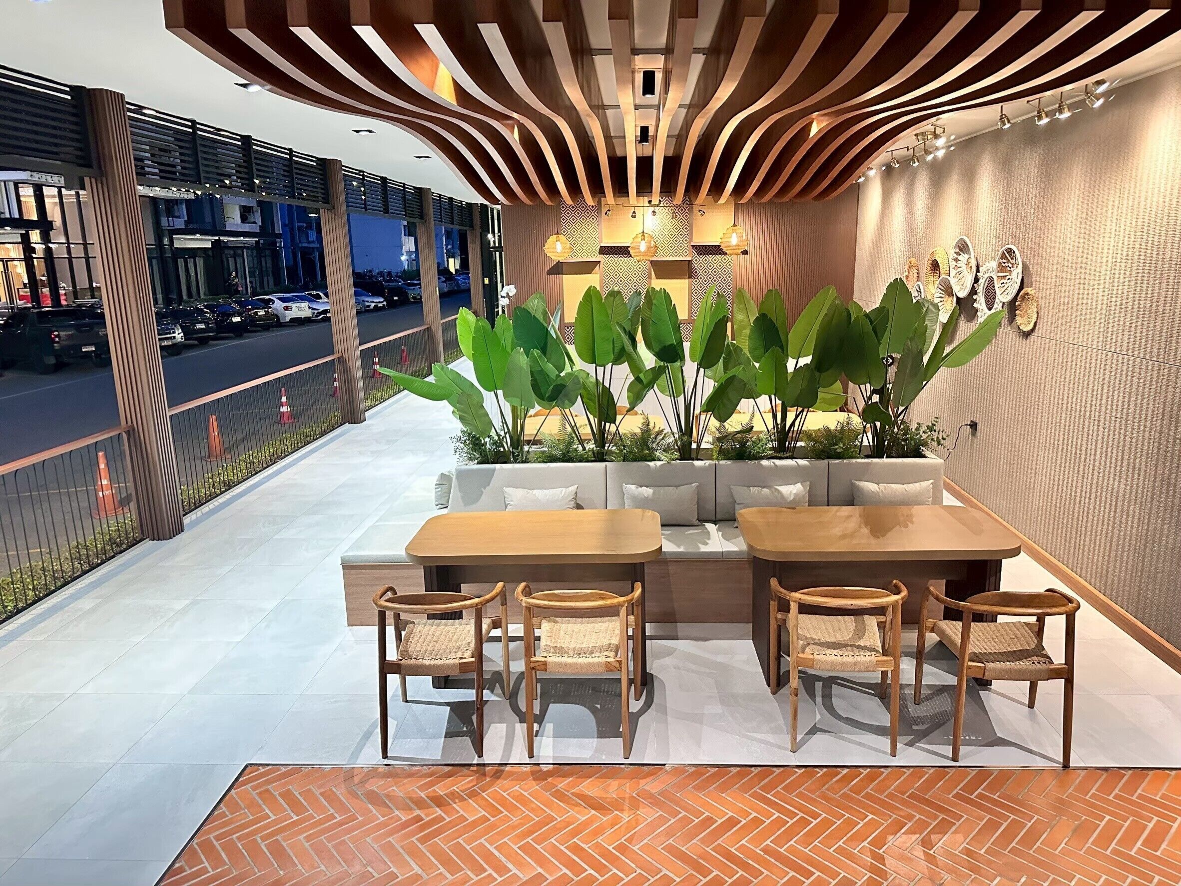 2 étterem, amelyekben reggeli fogyasztható (nemzetközi konyha ételei)