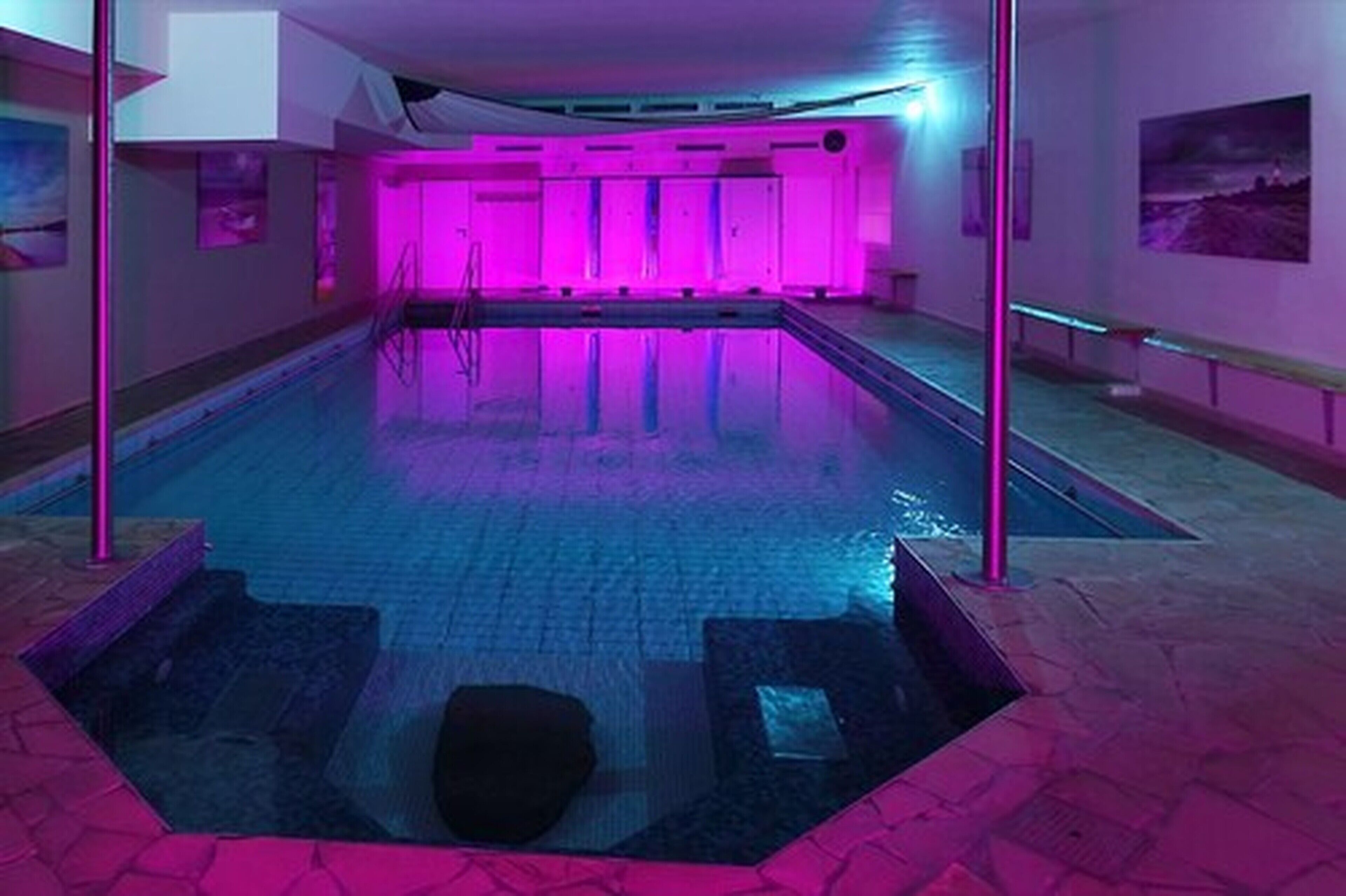 indoor pool, open 7:00 am to midnight, pool loungers