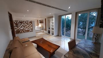 Standard Cottage, 1 King Bed, Garden View | View from room