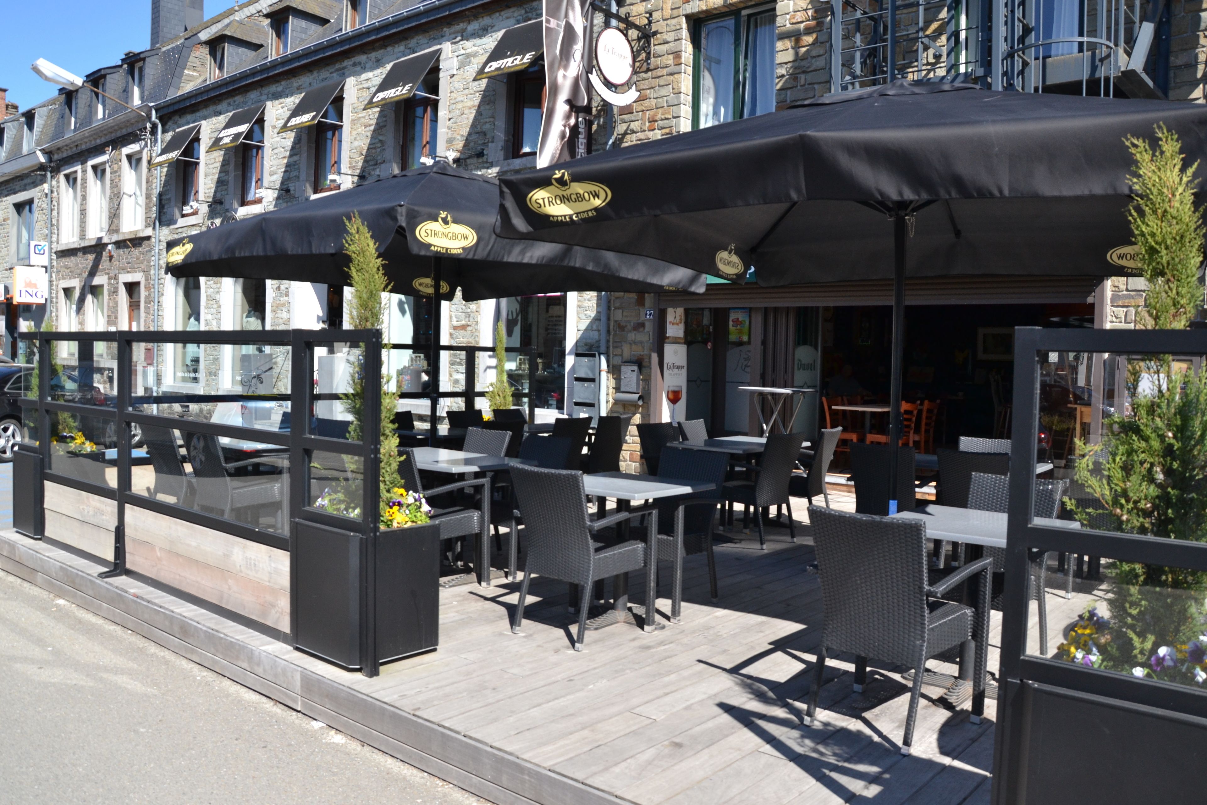 Breakfast, lunch, dinner served; Regional cuisine 