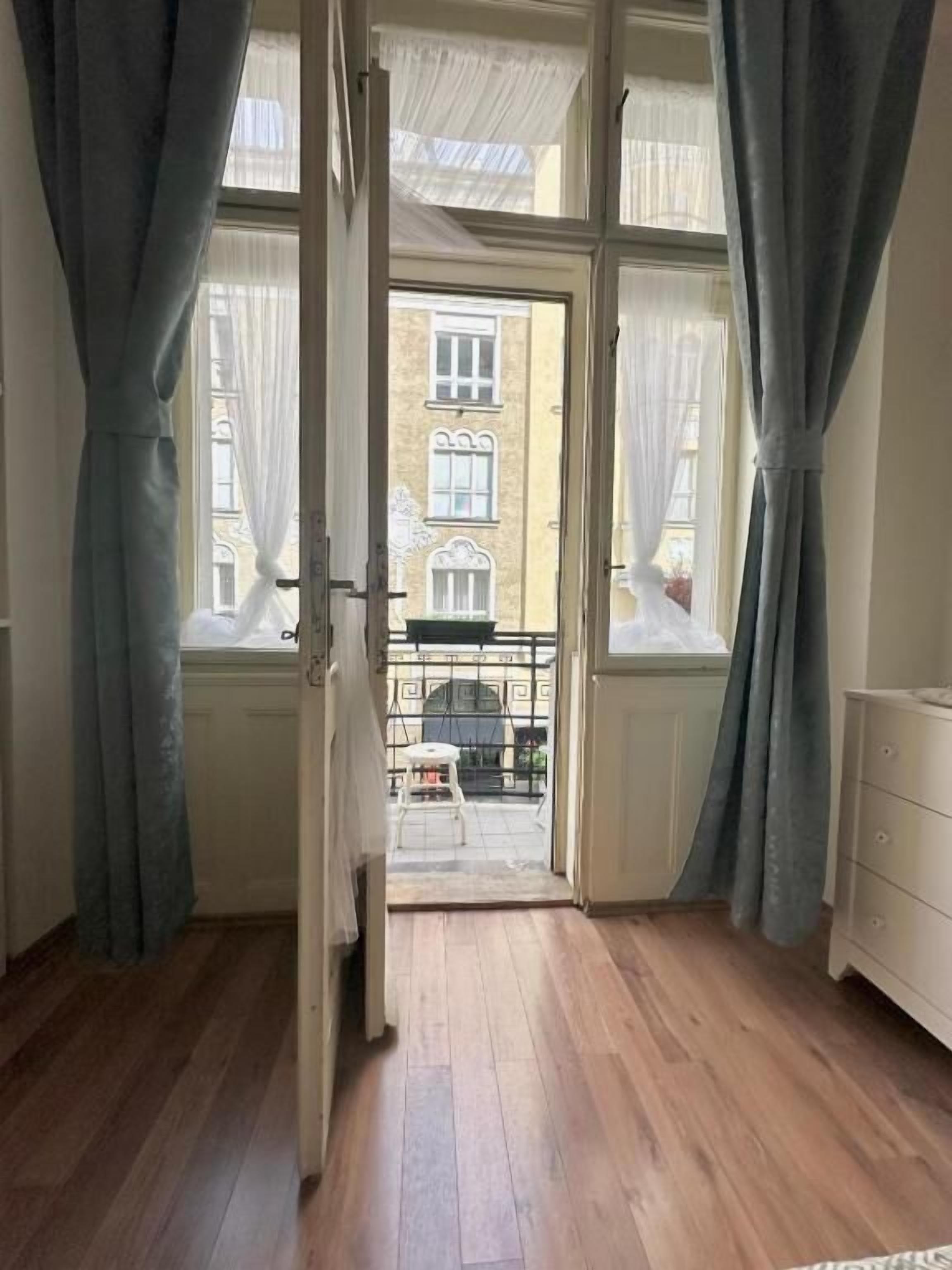 Business Double or Twin Room