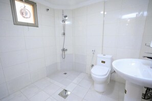 免費梳洗用品、提供毛巾