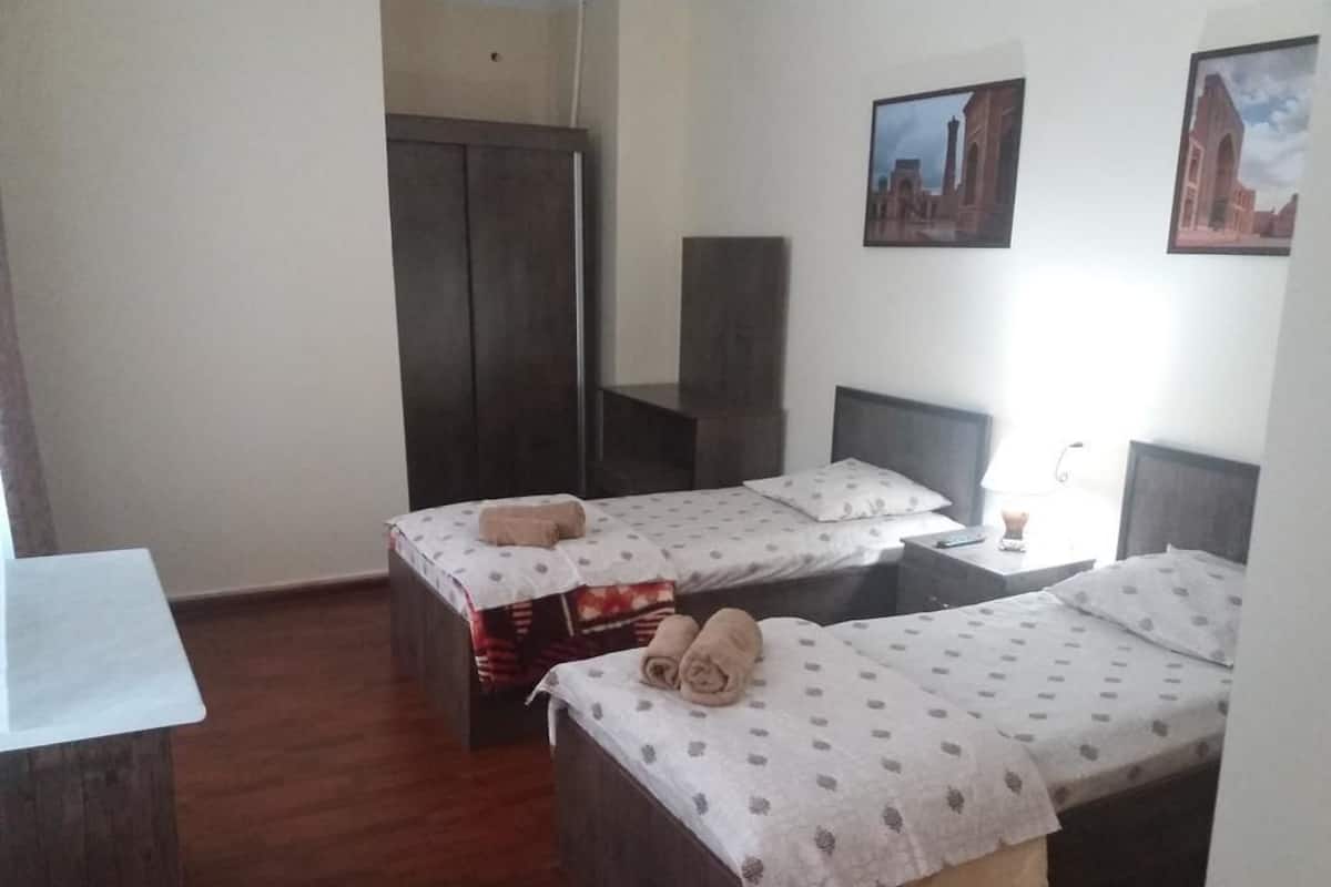 Quarto duplo standard | Cortinas blackout, Wi-Fi de cortesia, roupa de cama