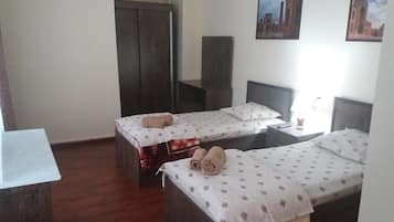 Standard Twin Room | Blackout curtains, free WiFi, bed sheets