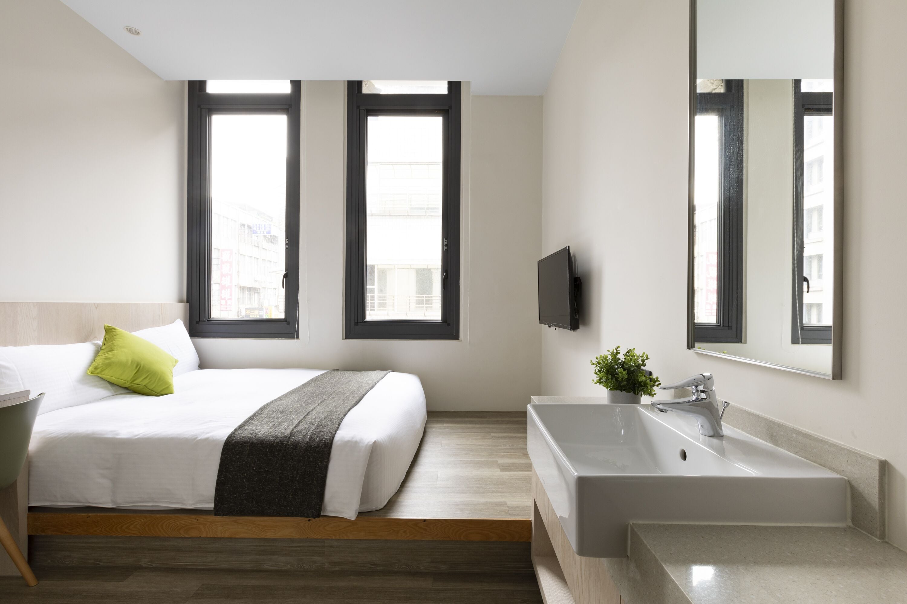 Photo - Meander 1948