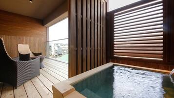 "Yuro" Club Level Japanese Western Style Room A with Private Open-air Bath | Bathroom | Free toiletries, hair dryer, electronic bidet, towels