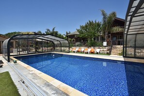 Indoor pool, outdoor pool