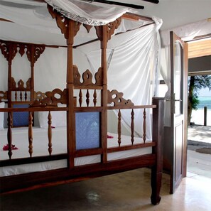 Studio, Sea View | In-room safe, individually decorated, individually furnished, desk - Panga Chumvi Beach Resort (Matemwe)