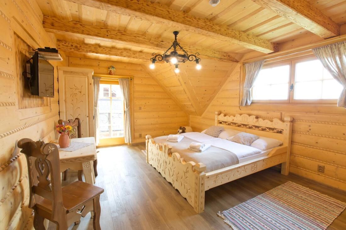 select comfort beds, in-room safe, blackout curtains, rollaway beds