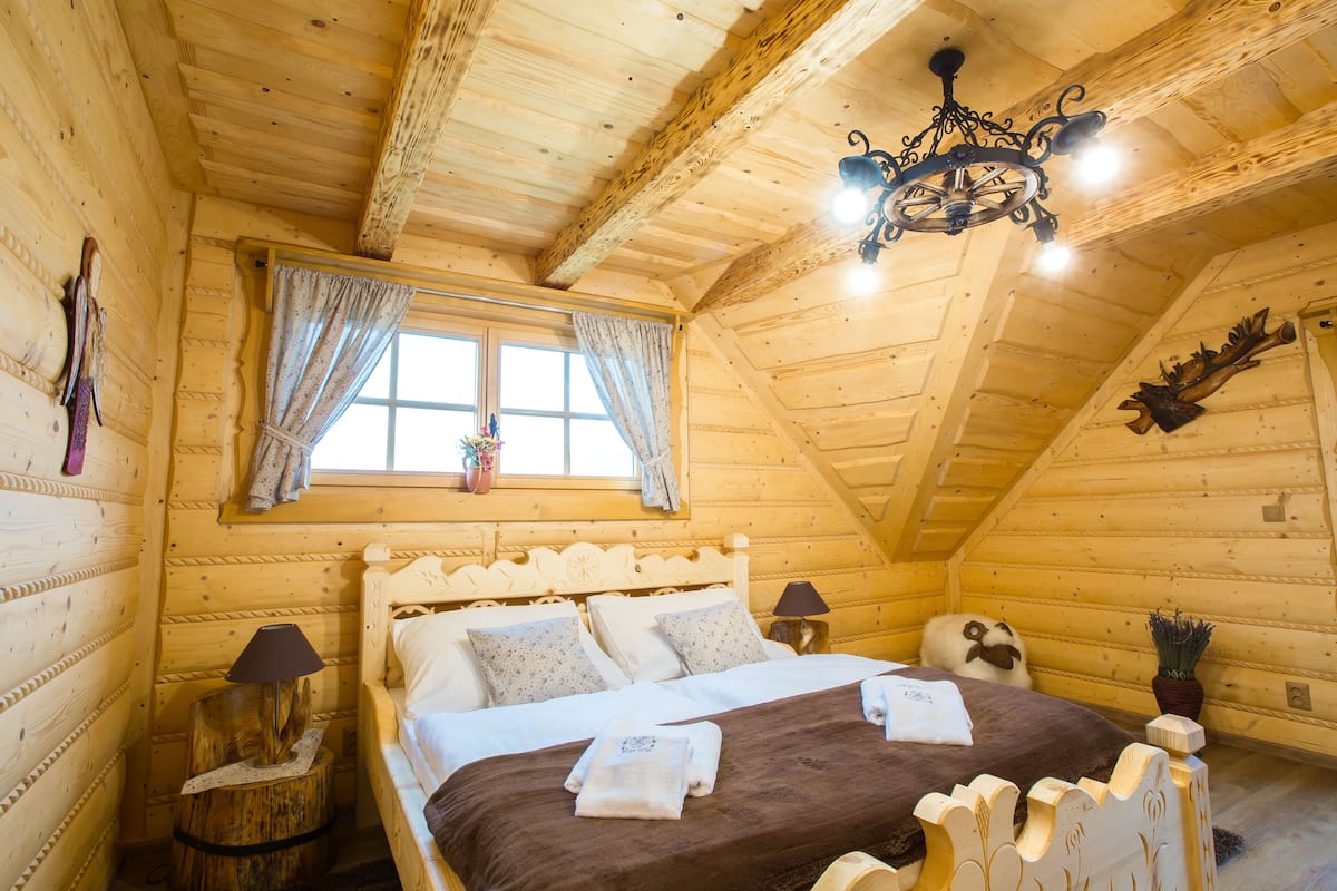 design double room | select comfort beds, in-room safe, blackout curtains, rollaway beds