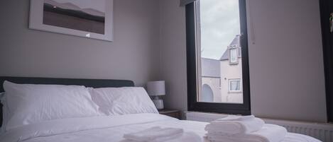 6 soverom, strykejern/-brett, wi-fi (inkludert) og sengetøy