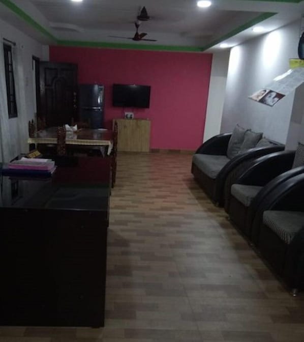 Quầy tiếp tân