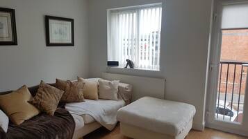 Holiday Home | Living room | Flat-screen TV