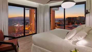 1 bedroom, minibar, in-room safe, desk