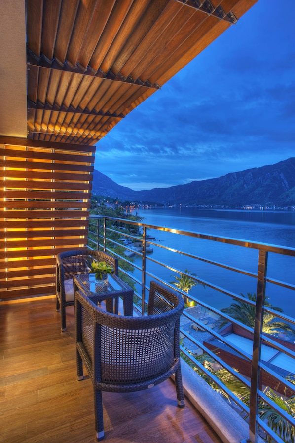 Beach/ocean view