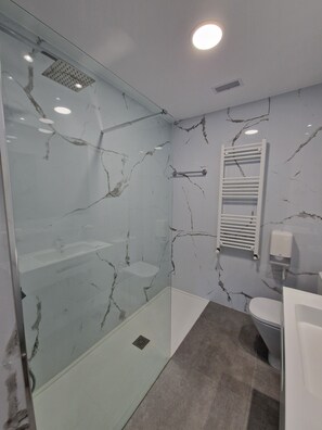 Chambre Confort | Salle de bain
