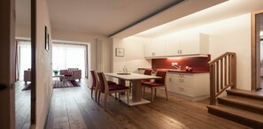 Superior Suite | 2 bedrooms, premium bedding, down comforters, minibar