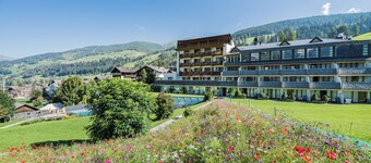 Family Resort Rainer