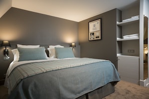 Coffres-forts dans les chambres, bureau, Wi-Fi gratuit