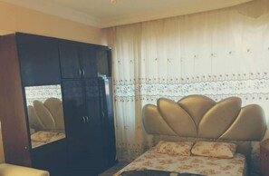 Basic Apartment, 2 Bedrooms, Valley View | Bathroom