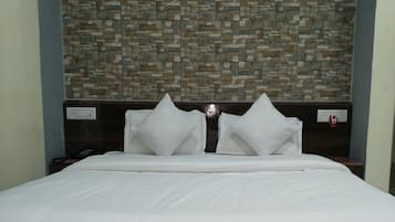 Deluxe Room, Hill View | Blackout curtains, soundproofing, iron/ironing board, free WiFi