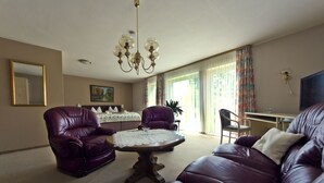 Double Room | Blackout drapes, cribs (surcharge), rollaway beds (surcharge) - Im Wiesengrund (Lalendorf)