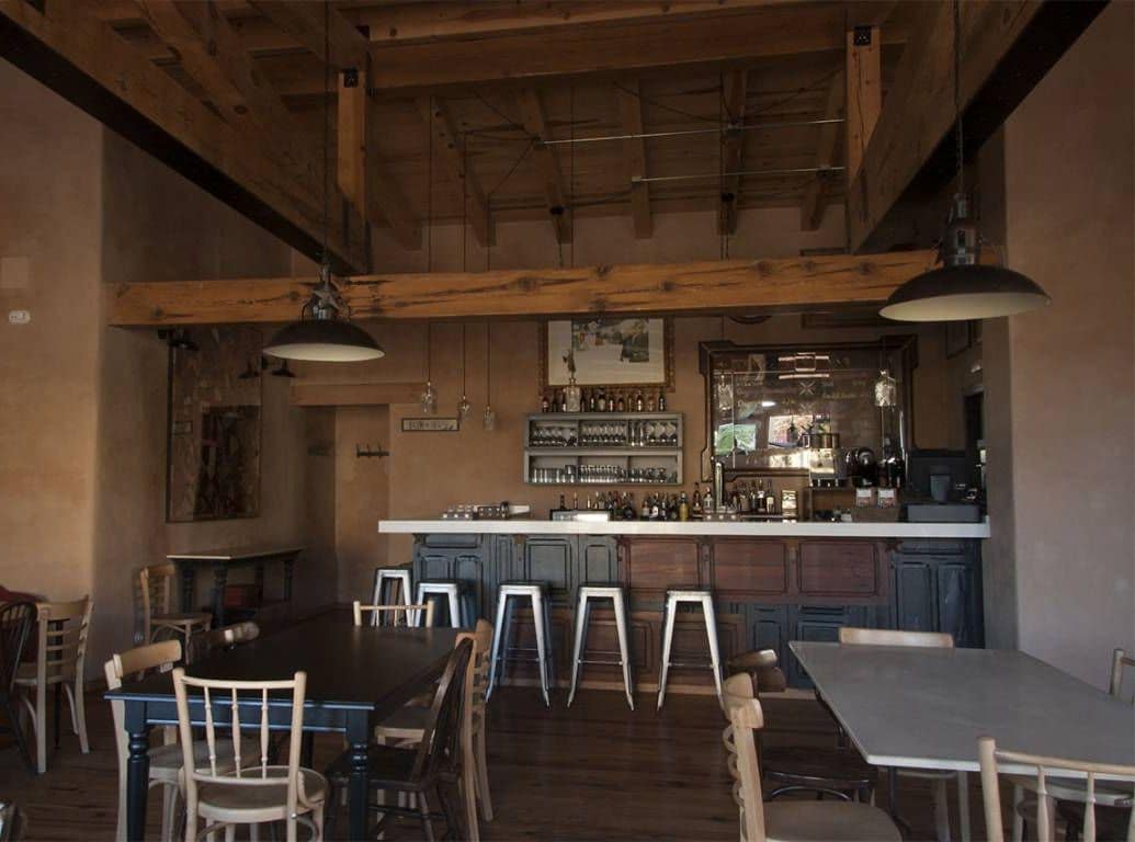 Frühstück, Mittagessen, Abendessen, lokale Küche 