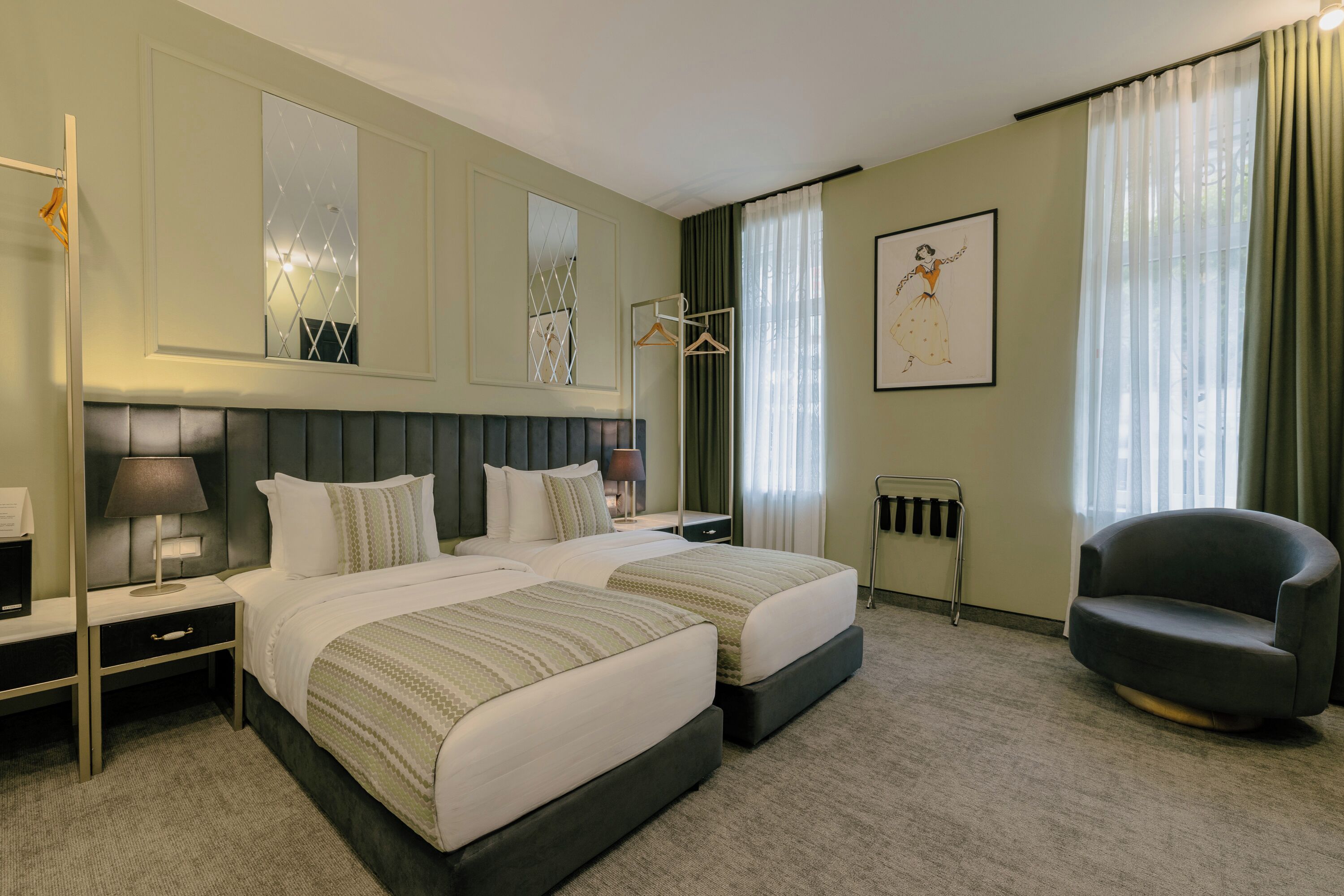 Deluxe Twin Room, 2 Twin Beds | In-room safe, desk, laptop workspace, iron/ironing board