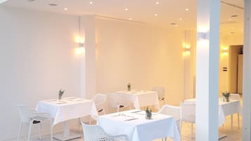 Daily buffet breakfast (EUR 12 per person)