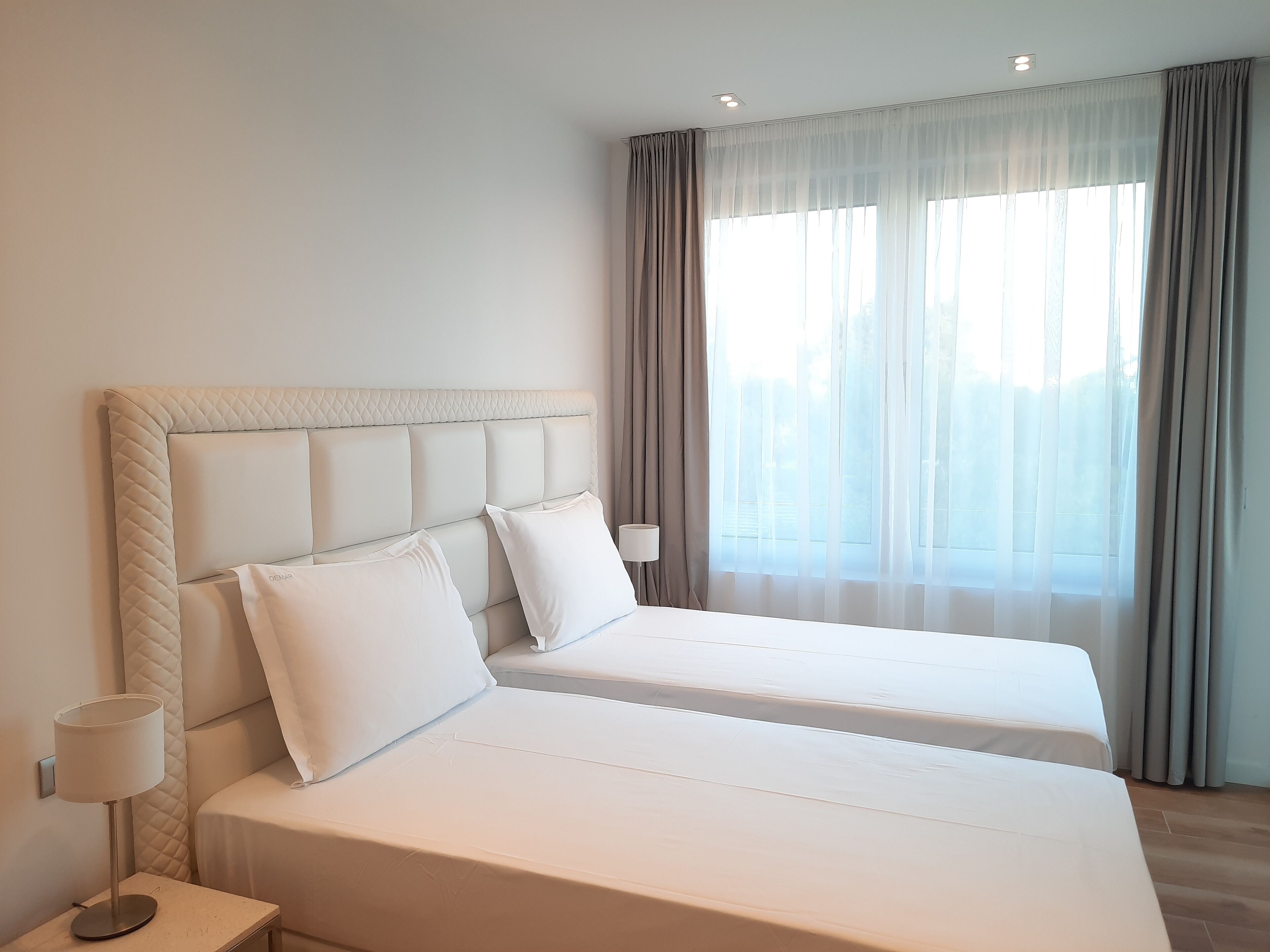 Suite with balcony | Premium bedding, Select Comfort beds, minibar, in-room safe