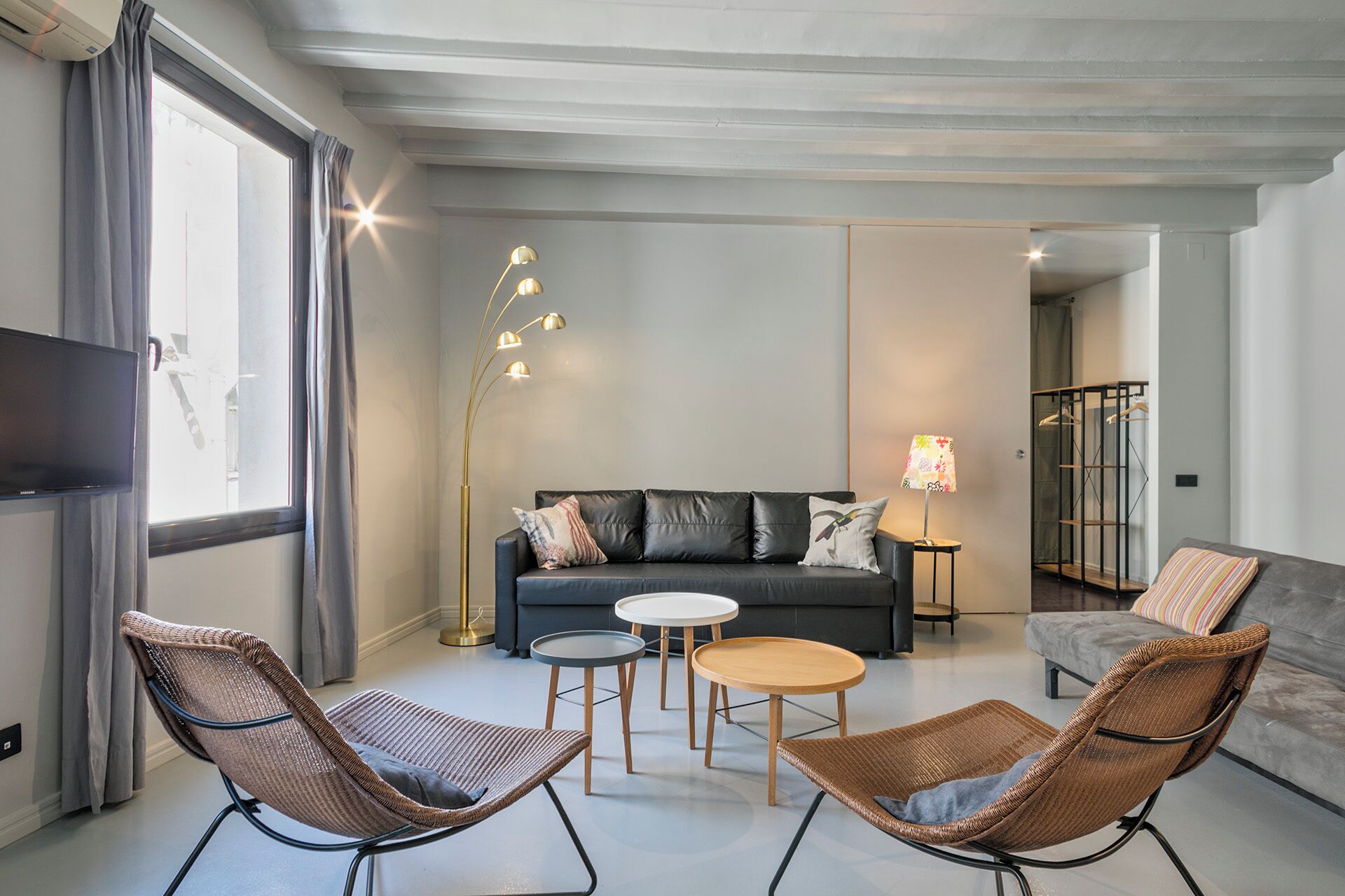 Basic Apartment | Living area | Flat-screen TV