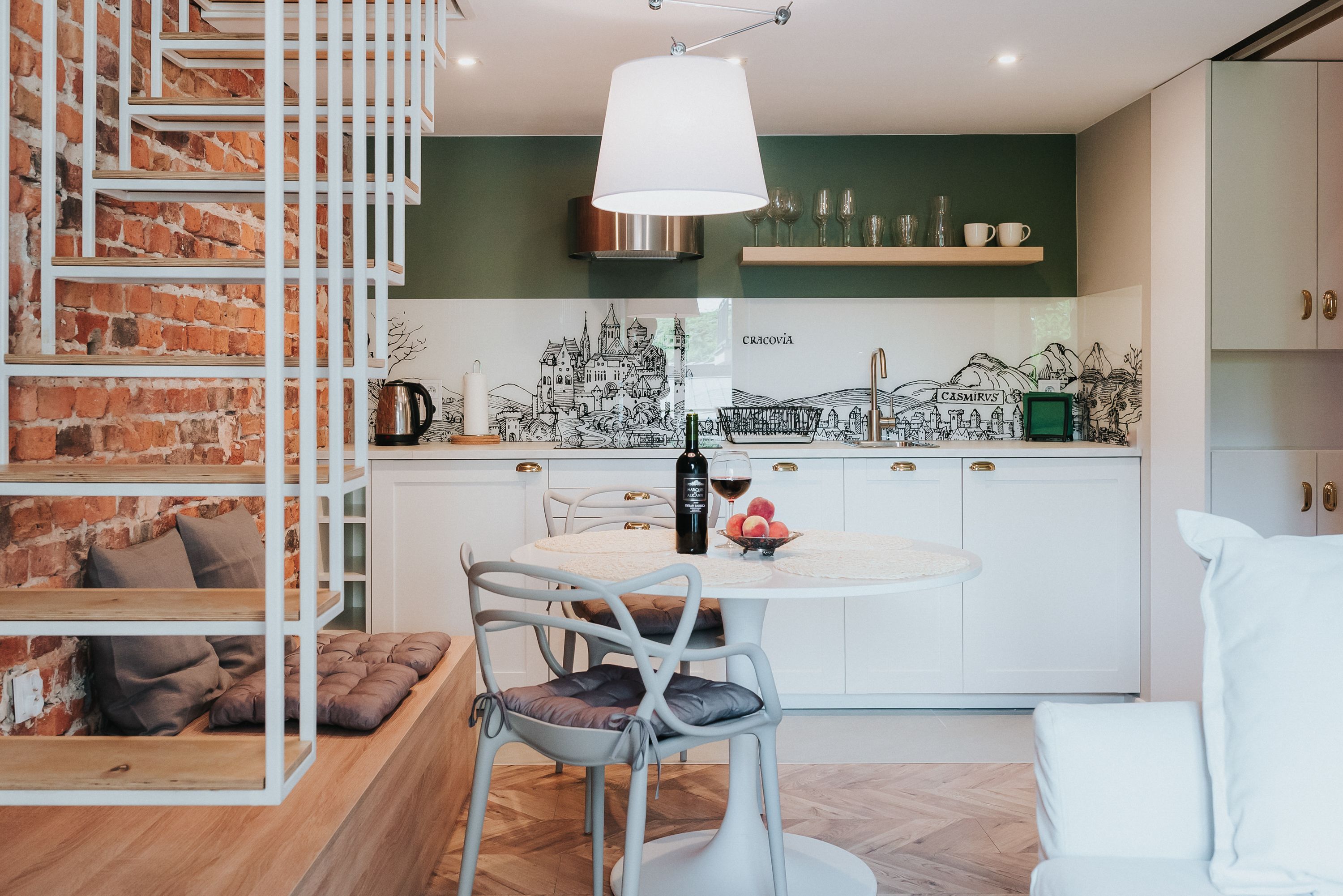 studio suite, 1 queen bed with sofa bed, non smoking, courtyard view | private kitchenette | fridge, stovetop, electric kettle, cookware/dishes/utensils