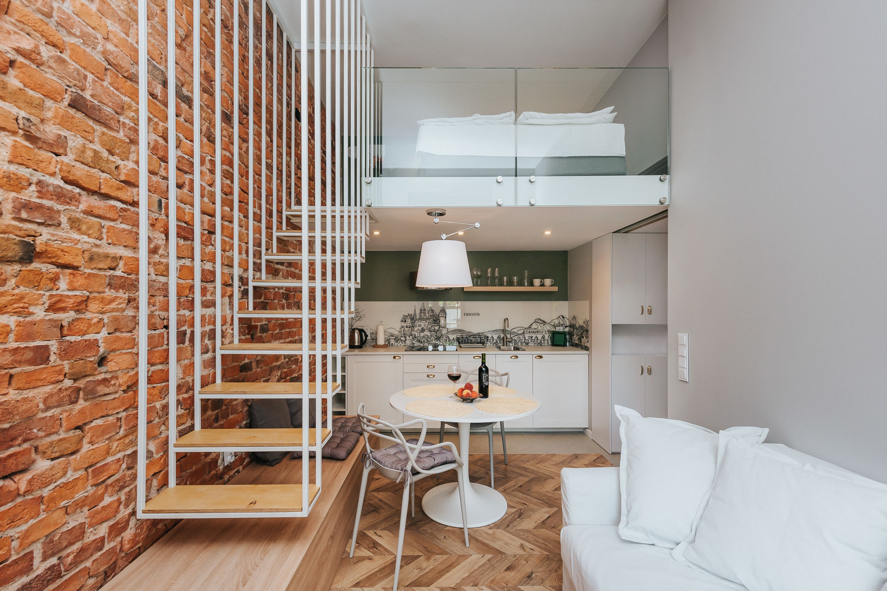 studio suite, 1 queen bed with sofa bed, non smoking, courtyard view | individually decorated, individually furnished, iron/ironing board