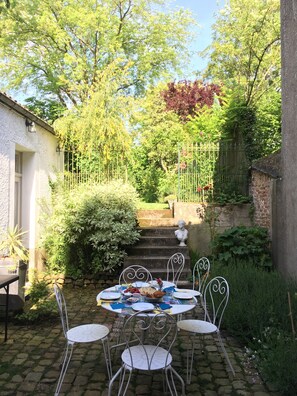 Restauration en plein air