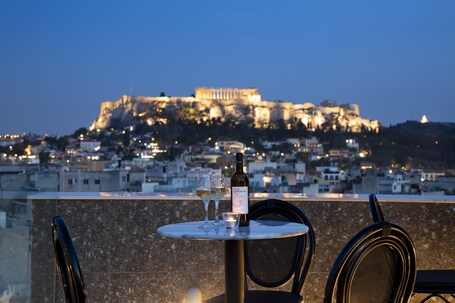 The Pinnacle Athens - Image 33