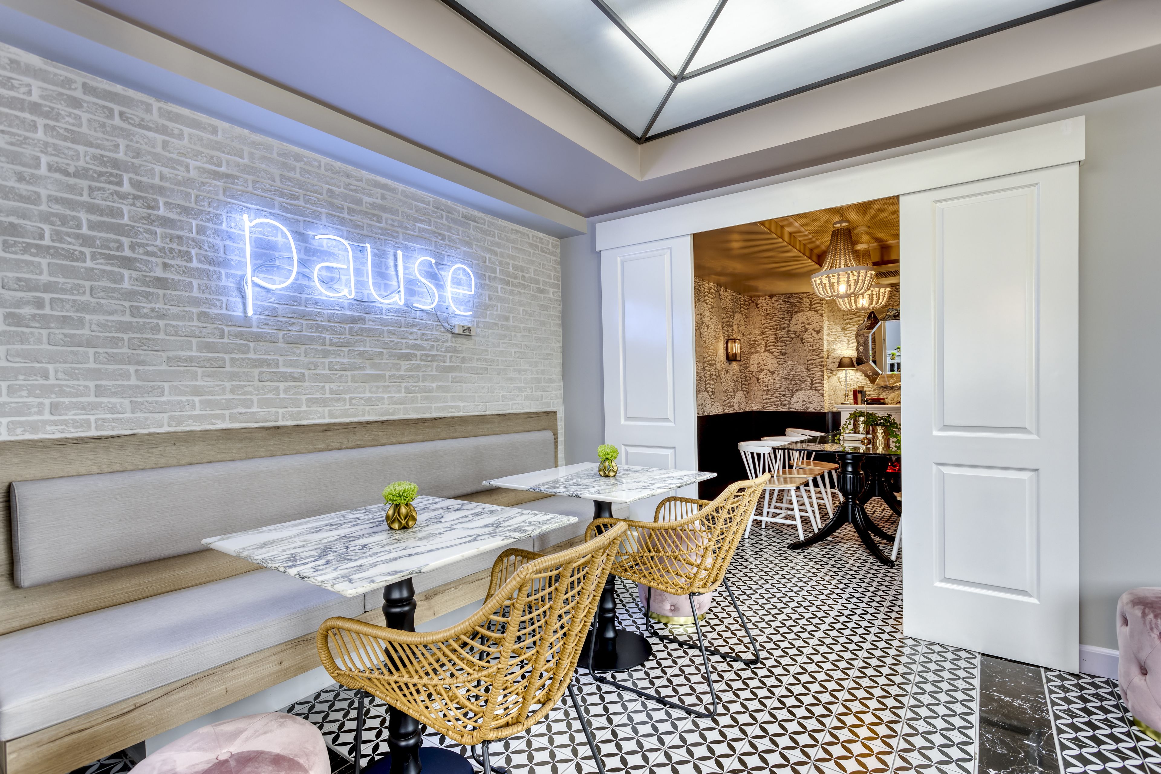 Daily buffet breakfast (EUR 15 per person)