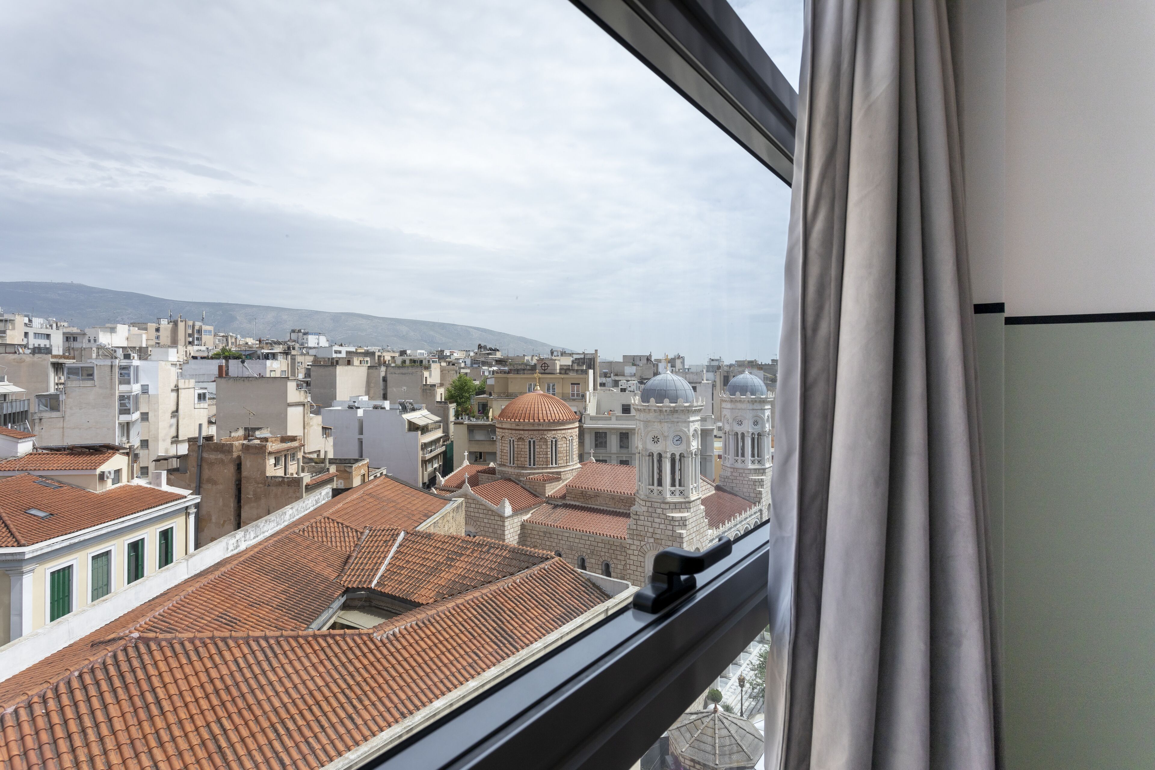 budget double room | city view