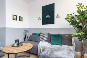 Comfort Studio Suite, 1 Double Bed with Sofa bed, City View | Living room | Flat-screen TV - Warsaw Center Apartment (Warsaw)