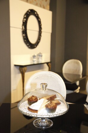 Dining - Juliet's Nest (Verona)