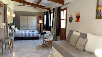 Télévision à écran plat, station d'accueil iPod